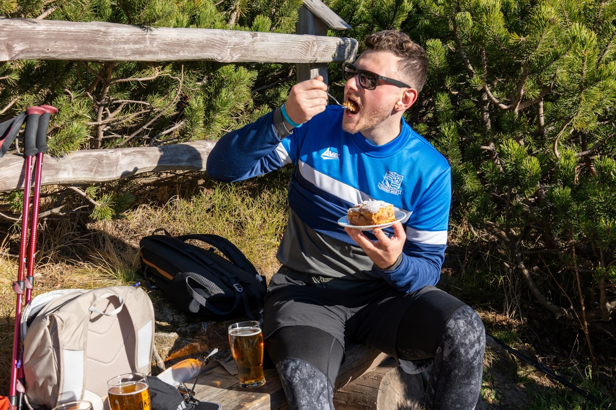 Sustainable weight management for men